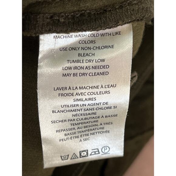 Pilcro Brown Corduroy Flare Cropped Pants Women’s Size S Stretch Cotton Velvet - Picture 9 of 9